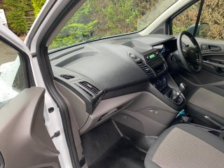 /photos/771/513bdaa6-b6dc-dc94-818f-7f32a7b2058e_i320x240.jpg
