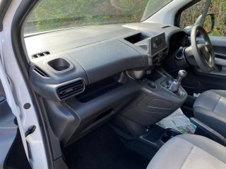 /photos/771/6baf4a71-b76b-3562-ef90-c2155b3f95c4_i320x240.jpg